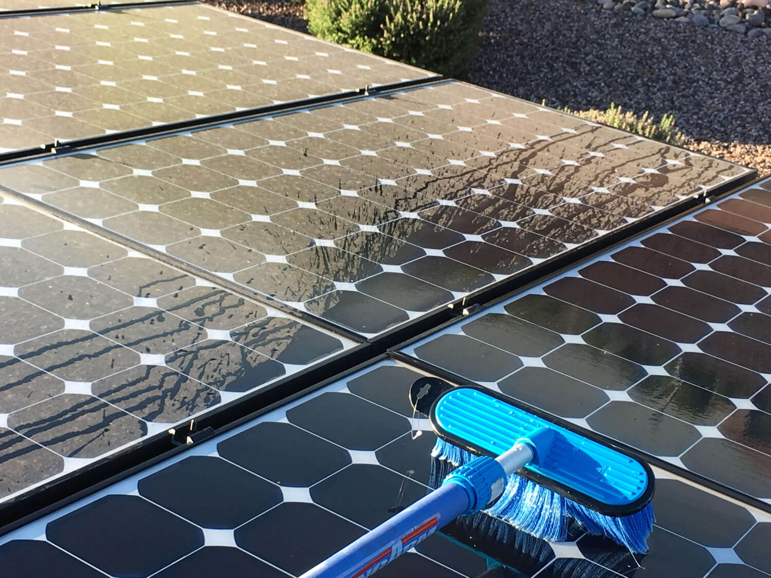 Clean Solar Panels 11